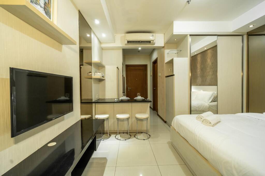 Modern & Comfy Studio In Central Jakarta, Scbd Zewnętrze zdjęcie