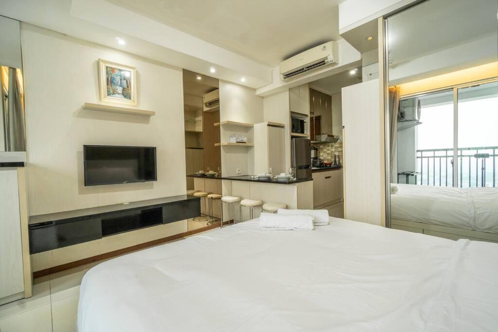 Modern & Comfy Studio In Central Jakarta, Scbd Zewnętrze zdjęcie