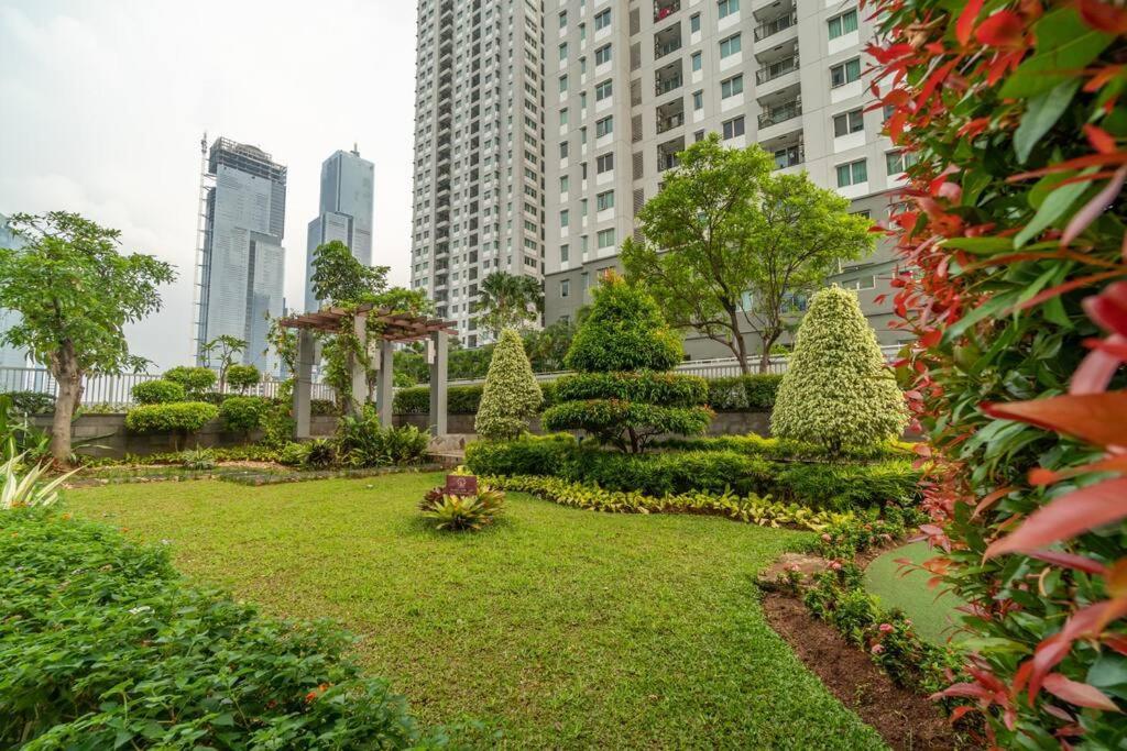 Modern & Comfy Studio In Central Jakarta, Scbd Zewnętrze zdjęcie